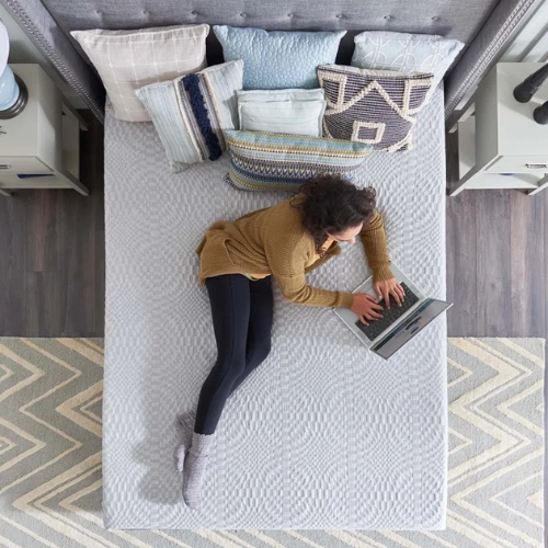 bed (3).jpg